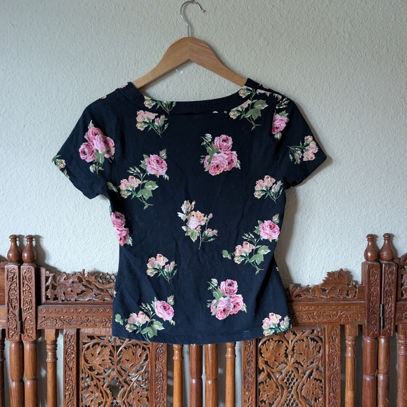Laura Ashley Feminine Square Neck Floral Black Top T-shirt - Picture 4 of 8
